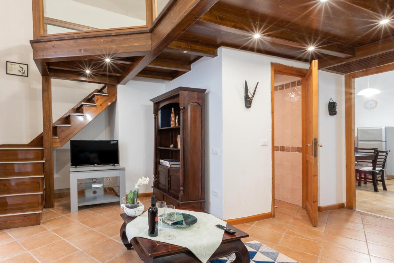 דירות קליארי Casa Del Duomo מראה חיצוני תמונה
